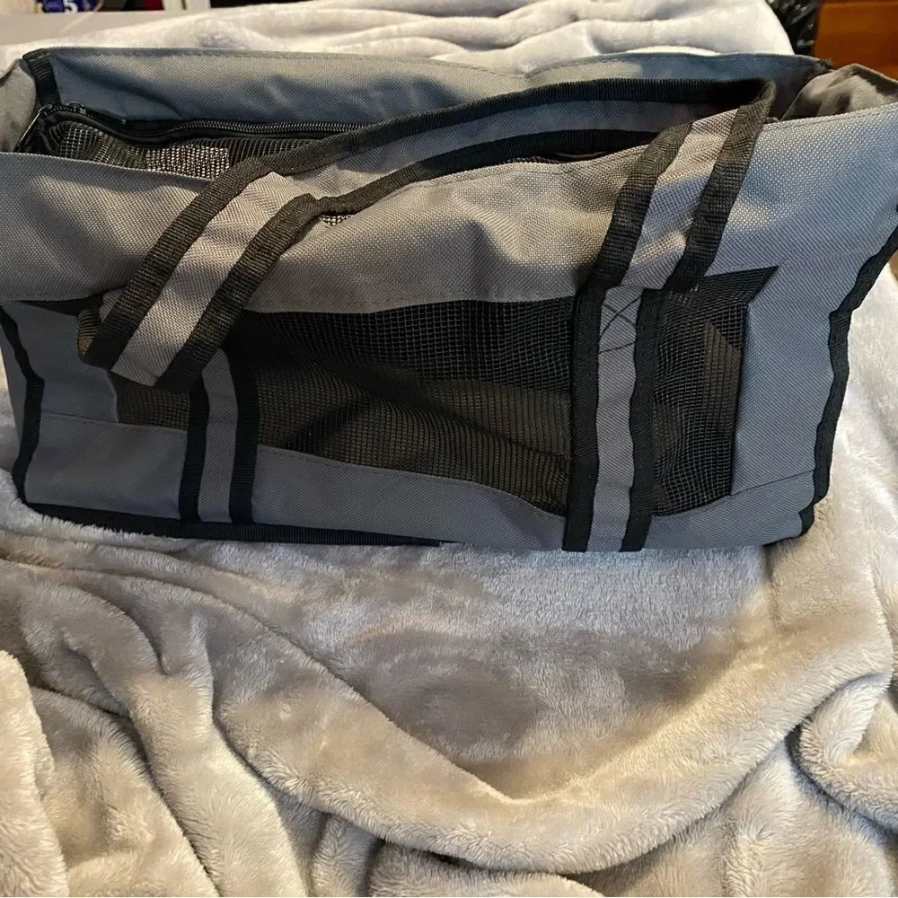 Small Zip Mesh Dog Carrier